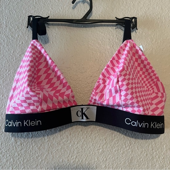 Calvin Klein Pink and Black Triangle Bra size XL - Picture 2 of 4